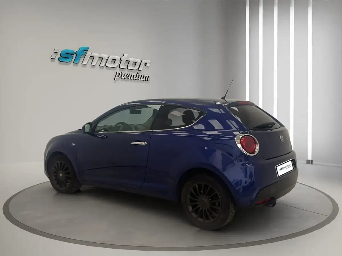 Usado Alfa Romeo MiTo Distinctive 95 CV (69 kW) 2012 Azul Utilitario