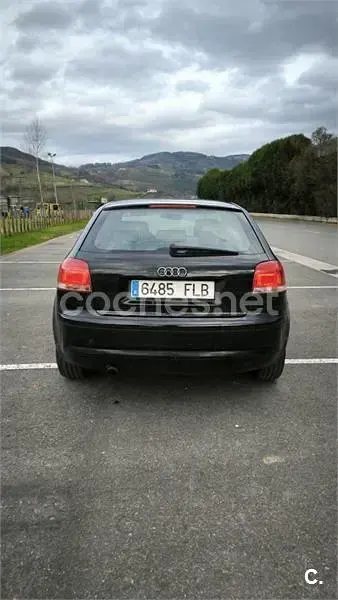 Usado Audi A3 Ambiente 102 CV (75 kW) 2007 Negro Utilitario
