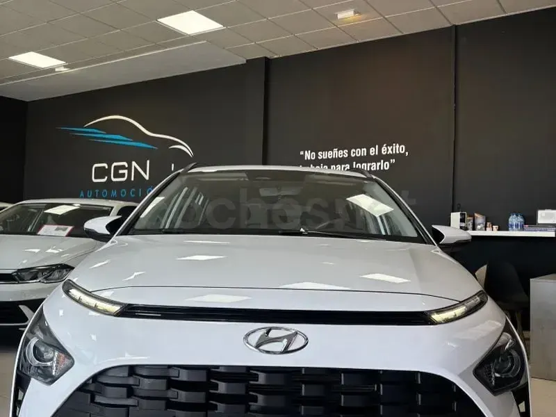 Usado Hyundai Bayon 84 CV (61 kW) 2023 Blanco SUV