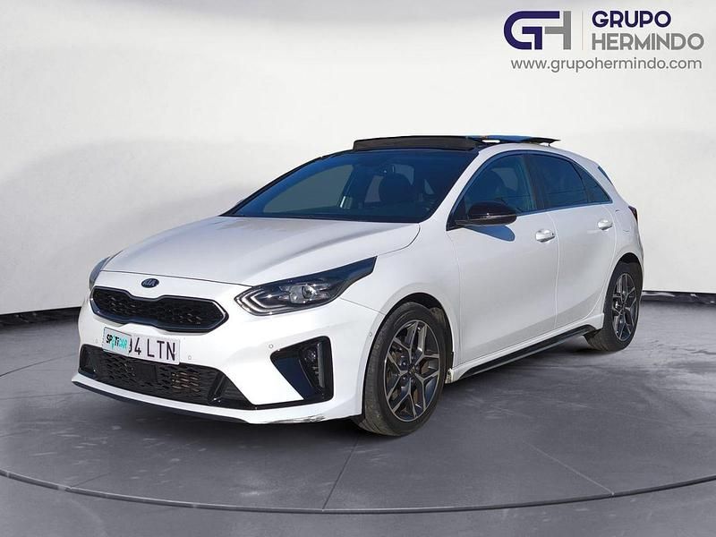 Usado Kia Ceed GT-Line 160 CV (117 kW) 2022 Blanco Utilitario