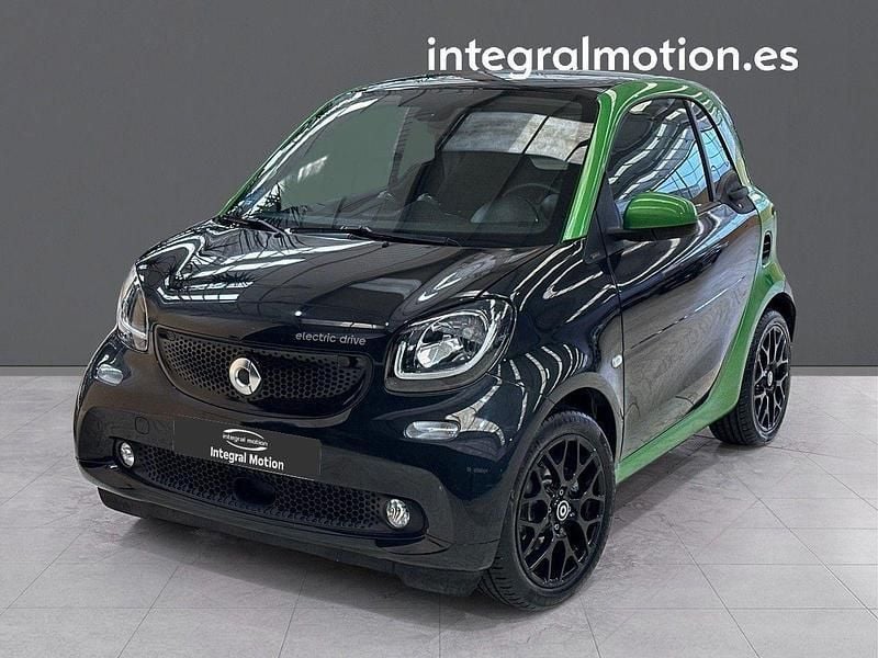 Verde Usado 2017 Smart ForTwo Electric Drive Coupe | 10.900 € (Precio justo) - Imagen 1/4