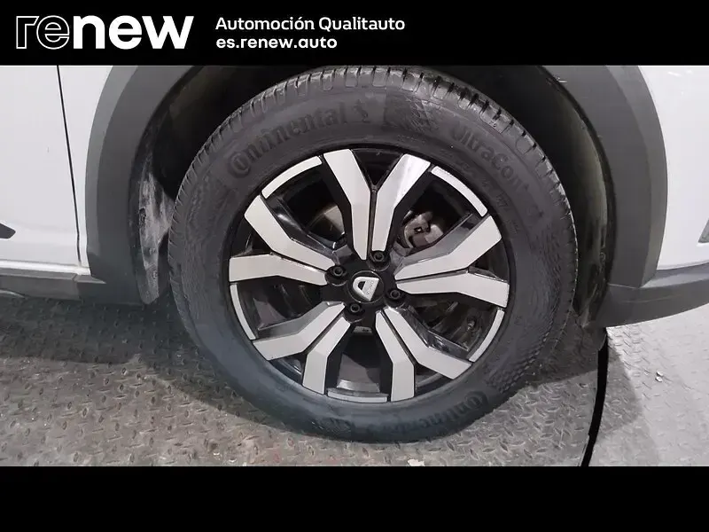 Usado Dacia Jogger Comfort 100 CV (73 kW) 2022 Blanco Monovolumen