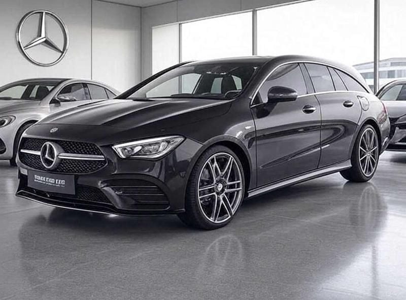 Usado Mercedes CLA35 AMG Shooting Brake AMG 306 CV (225 kW) 2023 Negro Familiar