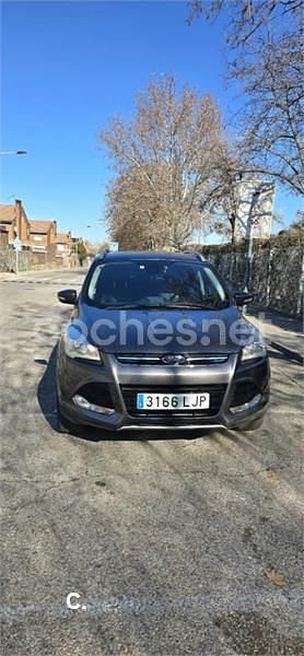 Gris / plata Usado 2016 Ford Kuga Titanium SUV | 9700 € (Super precio) - Imagen 1/4