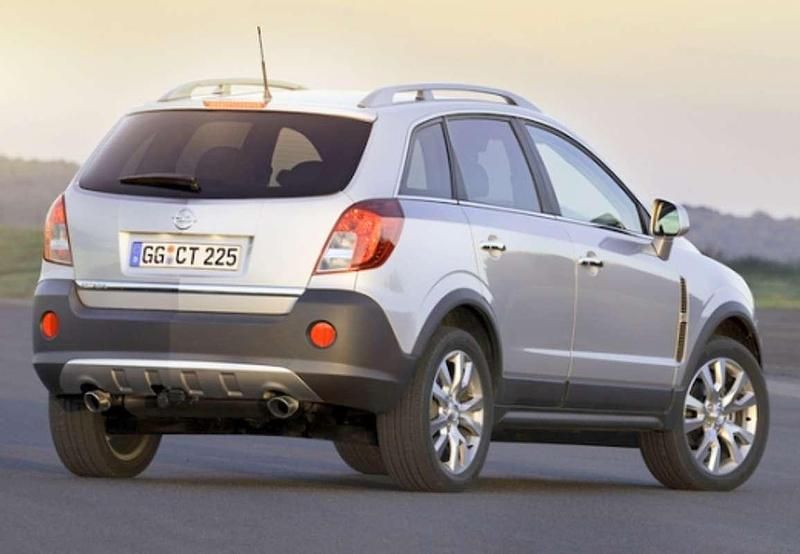 Gris Usado 2012 Opel Antara Cosmo SUV | 7290 € (Super precio) - Imagen 1/4