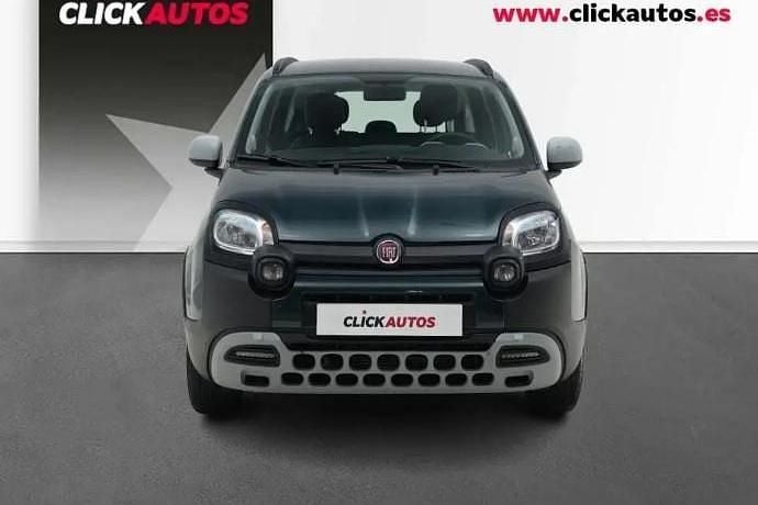 Usado Fiat Panda Garmin 70 HP (51 kW) 2023 Preto Citadino