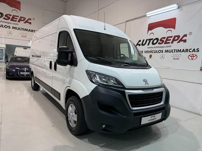 Usado Peugeot Boxer S 140 CV (102 kW) 2021 Blanco Van