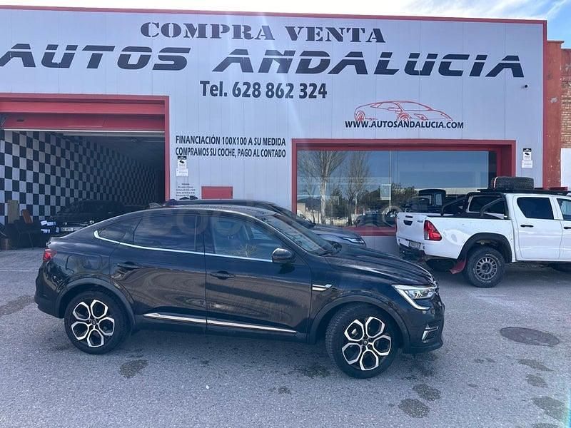 Usado Renault Arkana Equilibre 140 CV (102 kW) 2022 Negro SUV