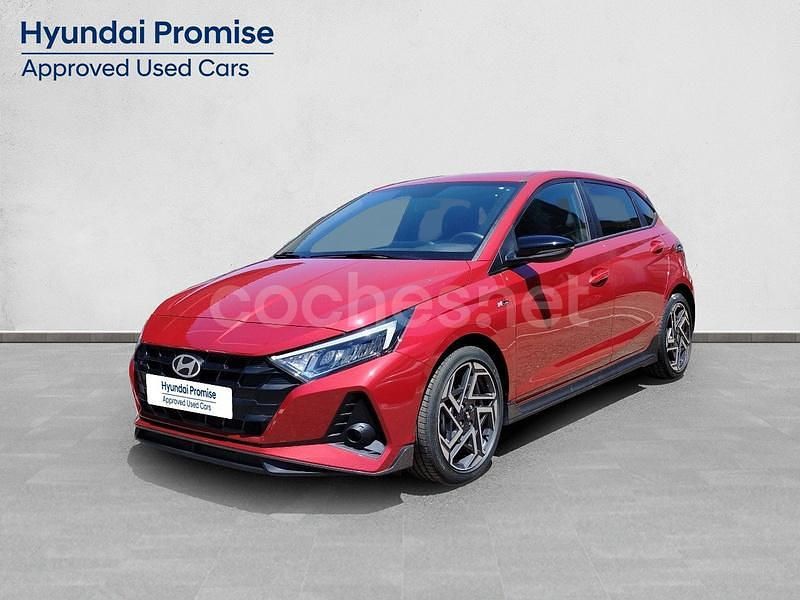 Usado Hyundai i20 84 CV (61 kW) 2024 Rojo Berlina