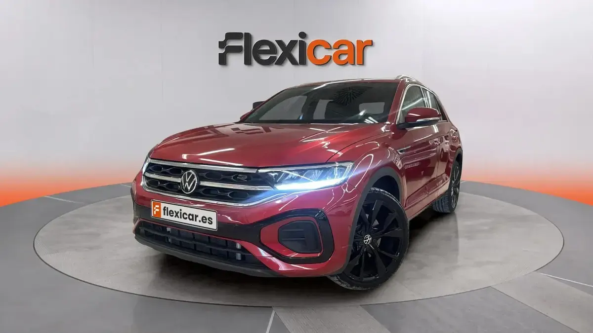 Usado VW T-Roc R-line 150 CV (110 kW) 2024 Granate SUV