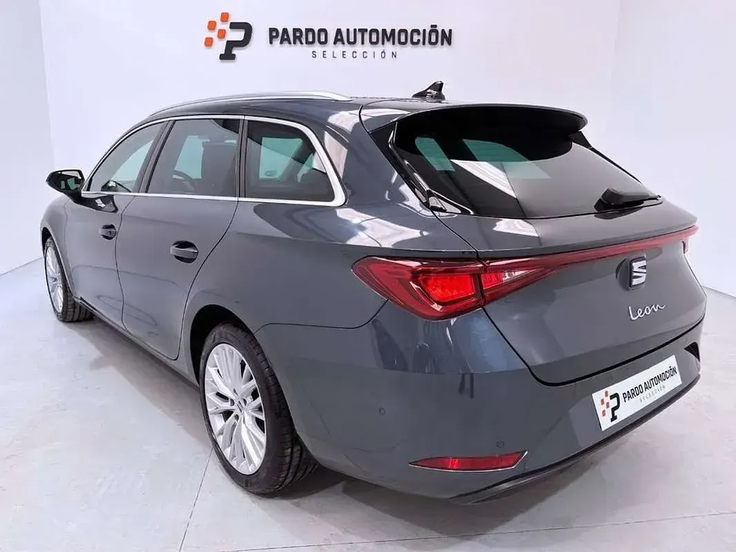 Usado Seat Leon XCELLENCE 150 HP (110 kW) 2021 Cinzento Carrinha