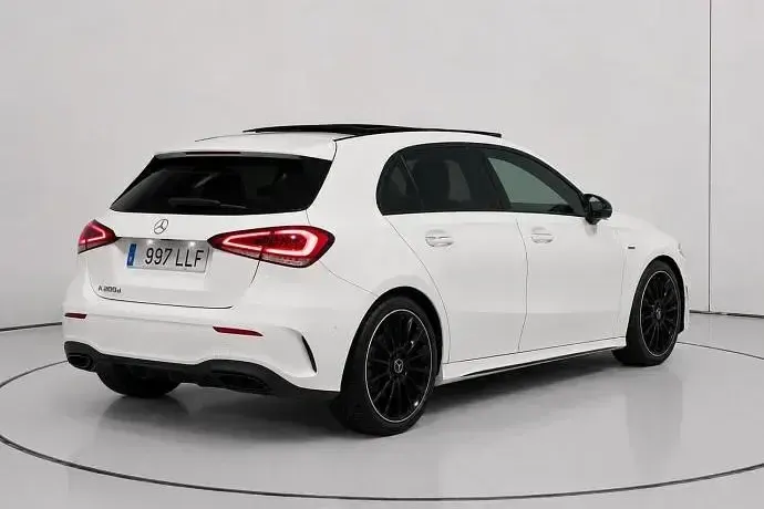 Usado Mercedes A200 150 CV (110 kW) 2020