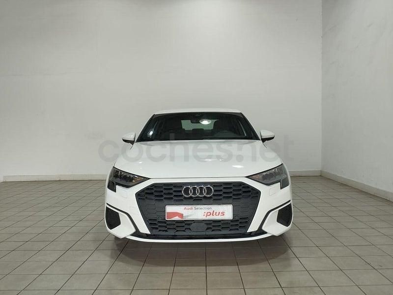 Usado Audi A3 110 CV (80 kW) 2021 Blanco Berlina