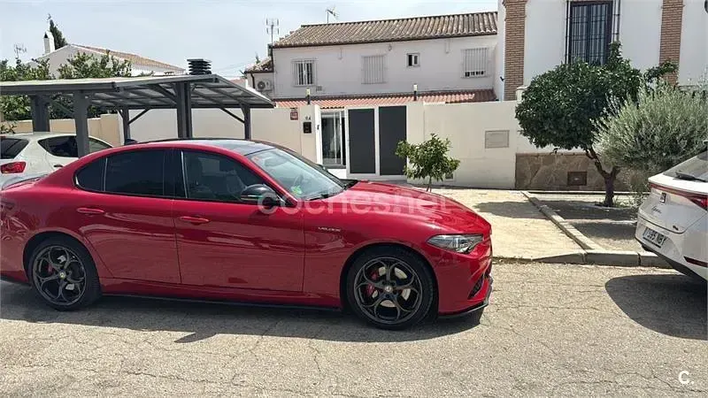 Usado Alfa Romeo Giulia Veloce 280 CV (205 kW) 2017 Rojo Berlina