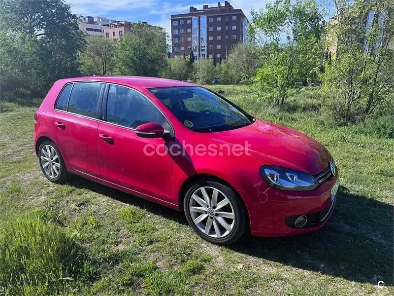 Usado VW Golf VI Sport 105 CV (77 kW) 2010 Rojo Utilitario