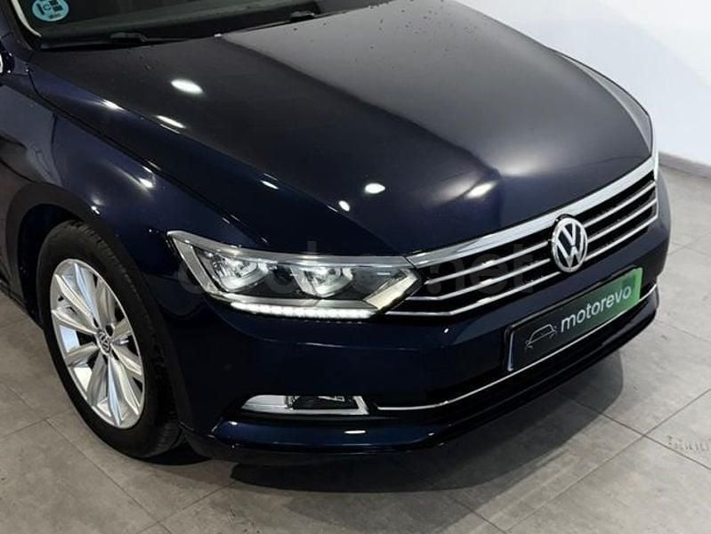 Usado VW Passat Advance 150 CV (110 kW) 2016 Azul Berlina