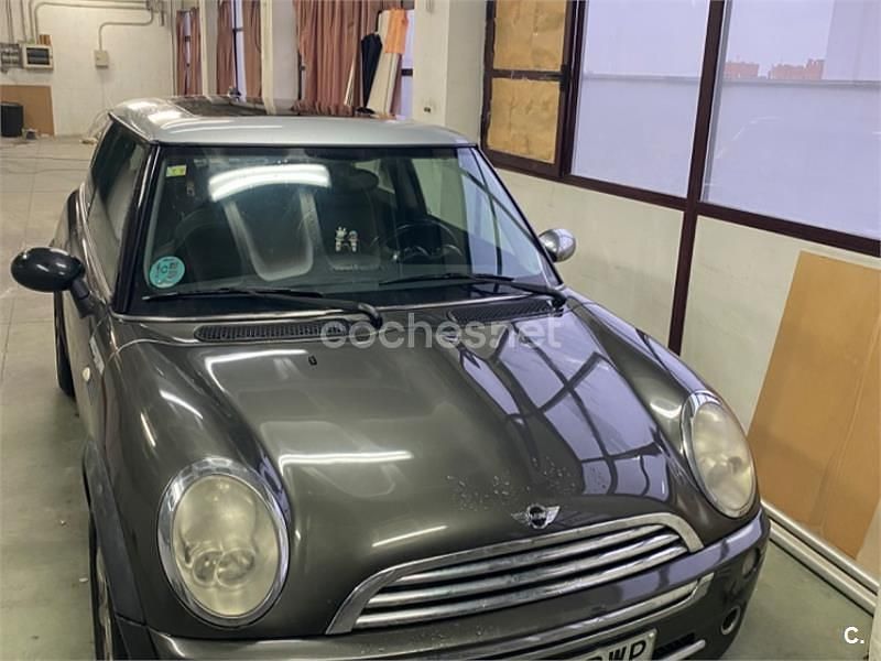 Usado Mini Cooper 116 CV (85 kW) 2006 Gris / plata Utilitario