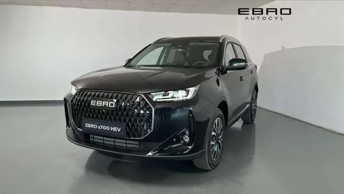 Nuevo Ebro s700 Luxury 224 CV (164 kW) 2026 Negro SUV