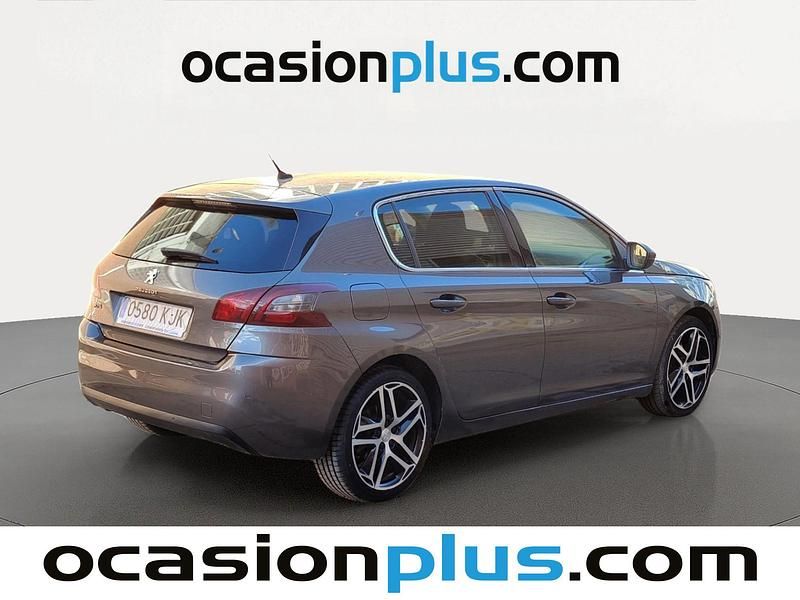 Usado Peugeot 308 Allure 131 CV (96 kW) 2018 Gris Utilitario