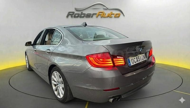 Usado BMW 528 258 CV (189 kW) 2011 Gris / plata Berlina