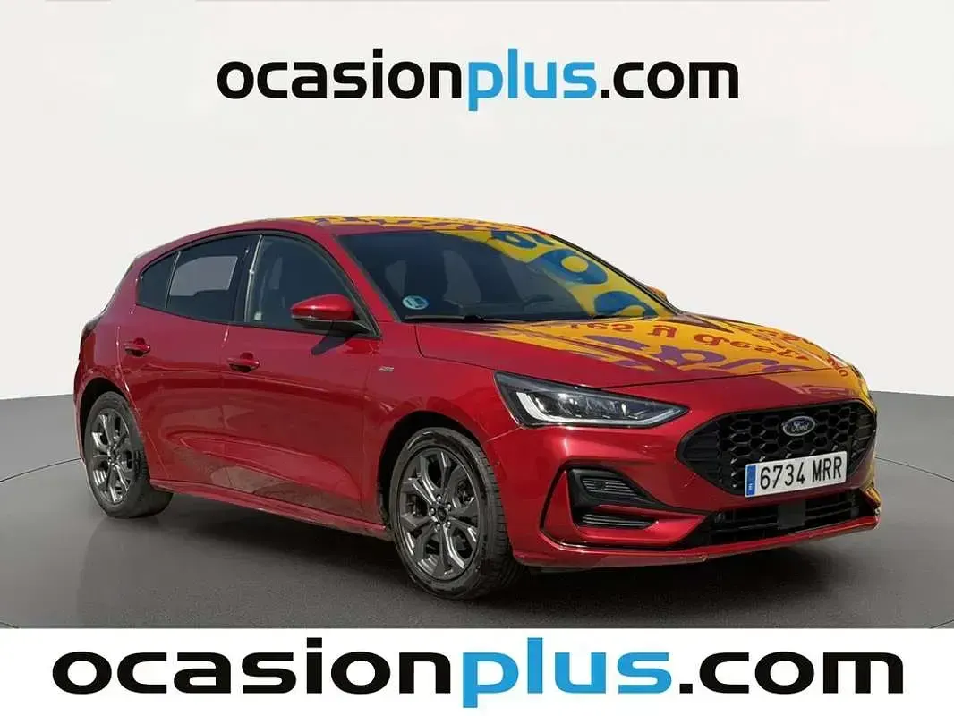 Usado Ford Focus ST-Line 155 CV (114 kW) 2024 Rojo Utilitario