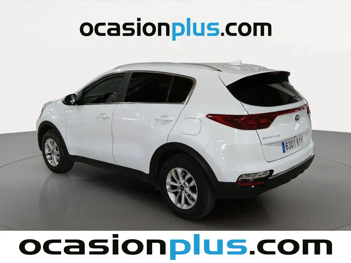 Usado Kia Sportage Plus 132 CV (97 kW) 2019 Blanco SUV