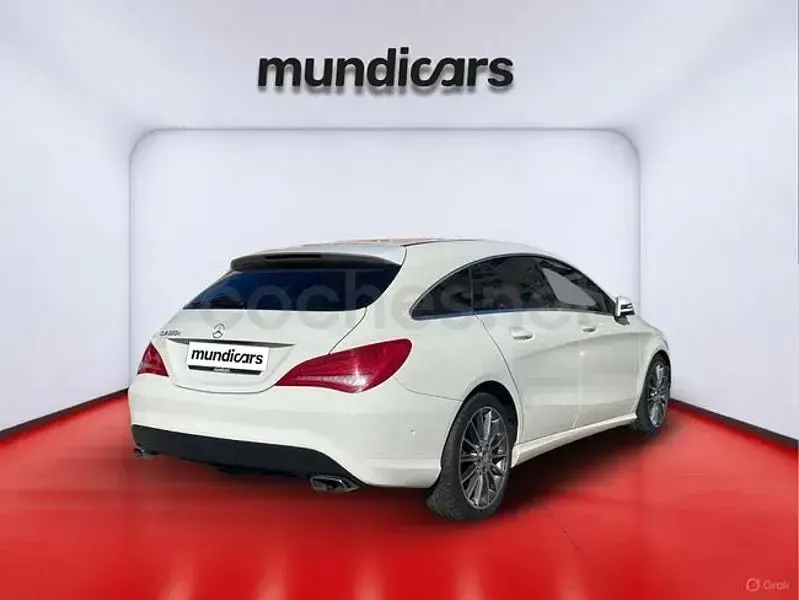 Occasion Mercedes CLA220 Shooting Brake 177 PK (130 kW) 2016 Wit Stationwagen