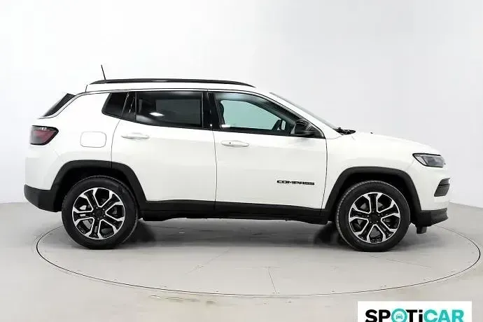Usado Jeep Compass Limited 130 CV (95 kW) 2022 Blanco SUV