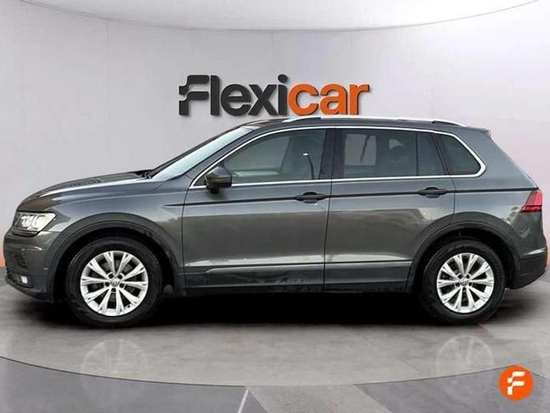 Usado VW Tiguan 125 CV (91 kW) 2018 Gris SUV