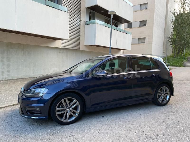 Usado VW Golf VII Sportline 150 CV (110 kW) 2017 Azul Berlina