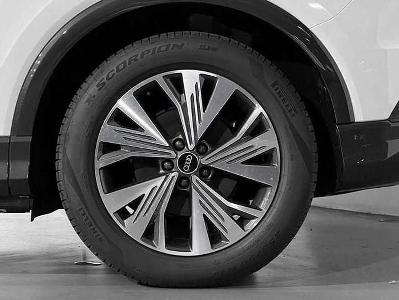 Usado Audi Q4 e-tron Sport 125 kW (170 CV) 2023 Blanco SUV