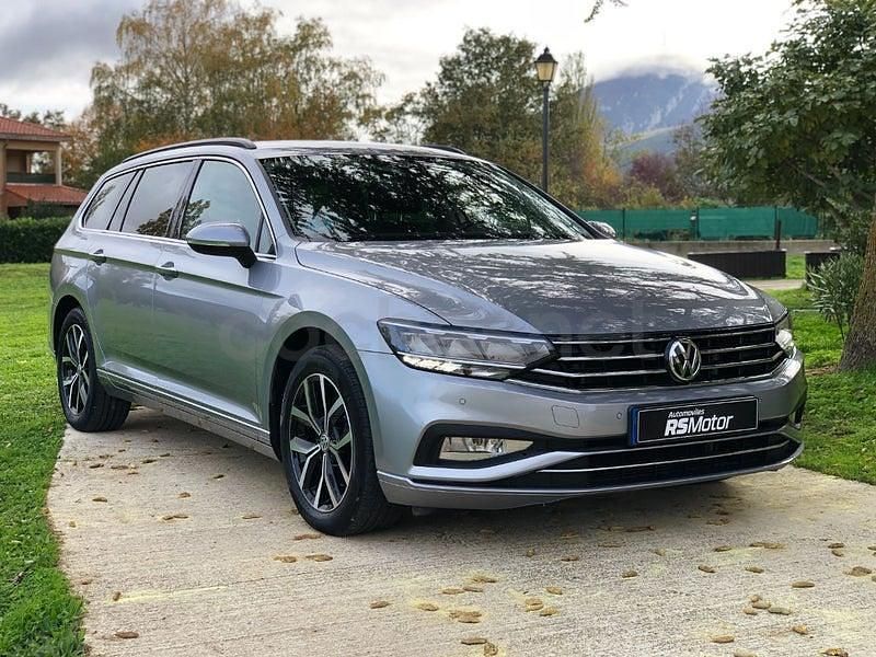 Occasion VW Passat Executive 150 ch (110 kW) 2021 Gris Break