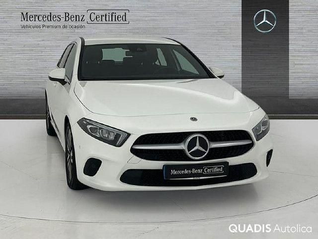 Usado Mercedes A180 Progressive 136 CV (100 kW) 2022 Blanco polar
