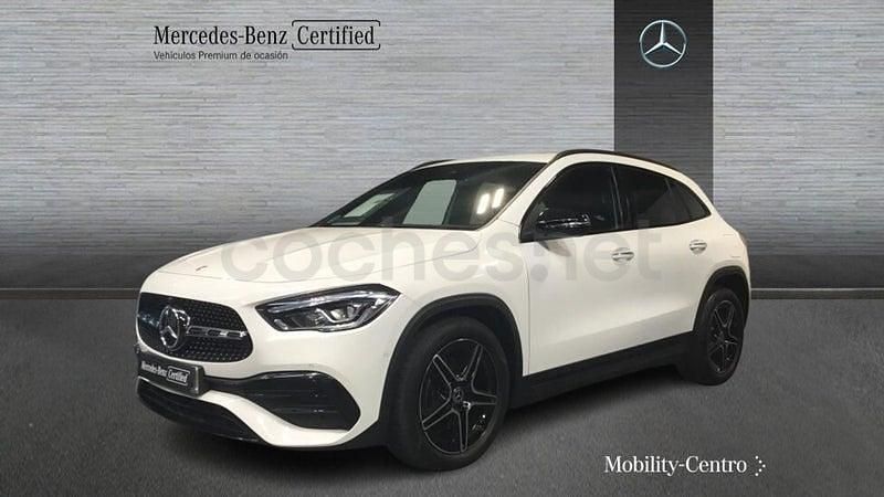 Usado Mercedes GLA200 AMG line 150 CV (110 kW) 2022 Blanco polar  pintura unicolor SUV