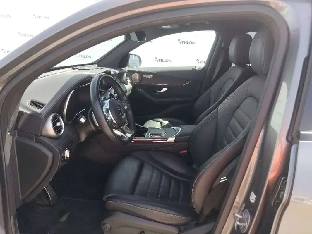 Usado Mercedes GLC200 197 CV (144 kW) 2021 Gris SUV