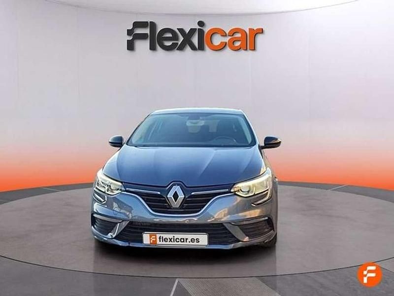 Usado Renault Mégane IV Business 140 CV (102 kW) 2020 Gris Utilitario