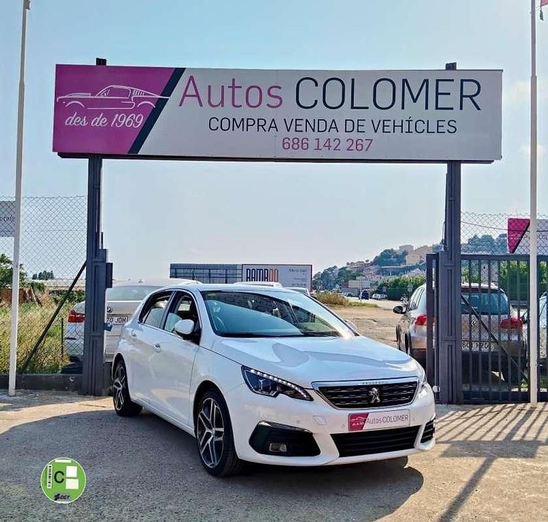 Blanco Usado 2018 Peugeot 308 Allure Utilitario | 10.500 € (Precio justo) - Imagen 1/4