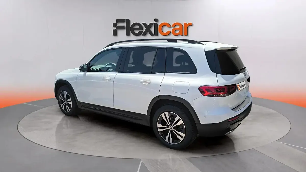 Usado Mercedes GLB180 136 CV (100 kW) 2022 Blanco SUV