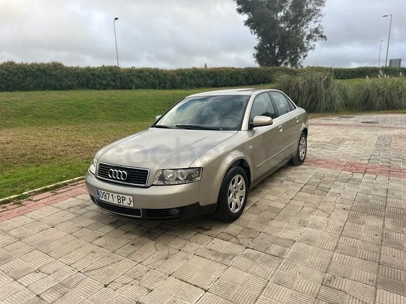 Beige Usado 2002 Audi A4 Familiar | 2999 € (Precio justo) - Imagen 1/4
