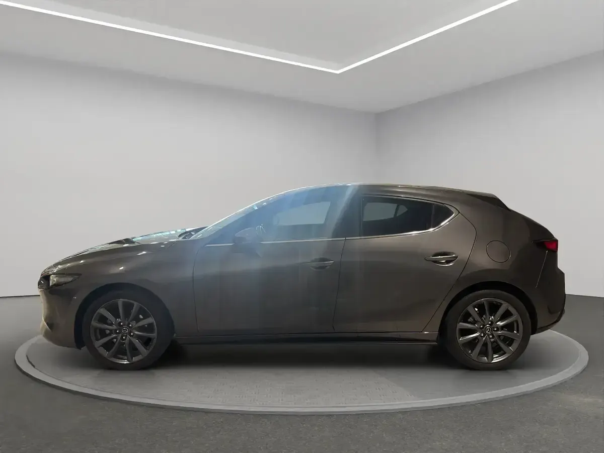 Usado Mazda 3 Exclusive-Line 122 CV (89 kW) 2024 Otro