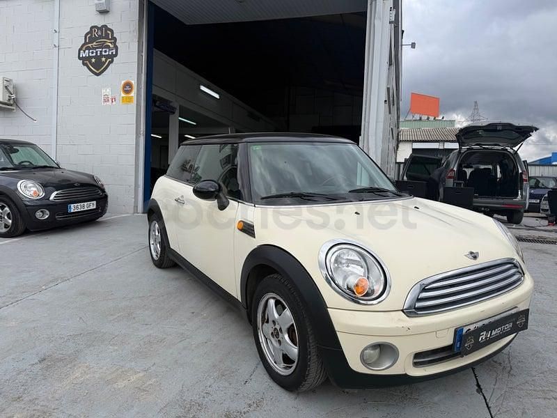 Begagnad Mini Cooper 120 HK (88 kW) 2007 Beige Halvkombi
