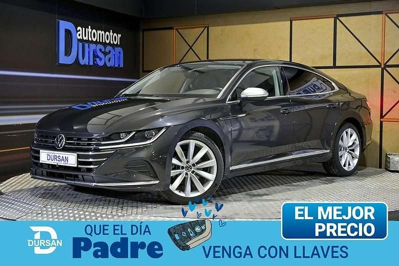 Usado VW Arteon Elegance 150 CV (110 kW) 2021 Gris Coupe