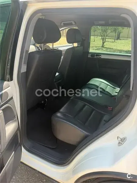 Usado VW Touareg 225 CV (165 kW) 2008 Blanco SUV