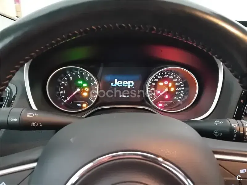 Usado Jeep Compass Limited 130 CV (95 kW) 2021 Blanco SUV
