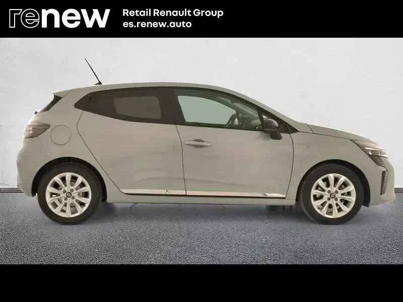 Usado Renault Clio V Techno 100 CV (73 kW) 2025 Gris Berlina