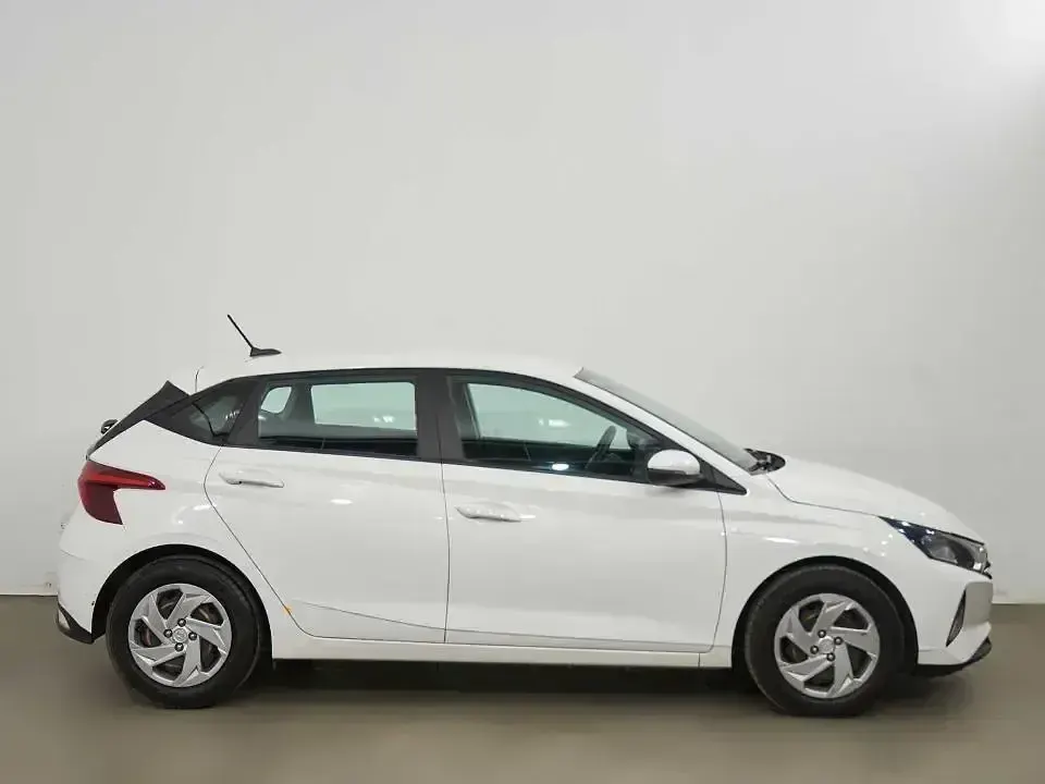 Usado Hyundai i20 100 CV (73 kW) 2021 Otro Utilitario