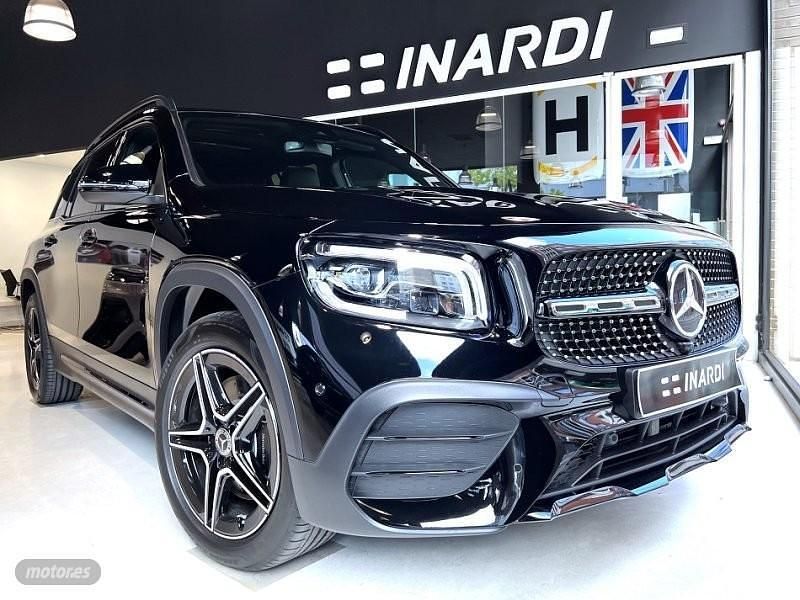 Negro Usado 2023 Mercedes GLB220 SUV | 57.890 € - Imagen 1/4