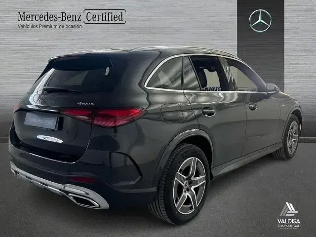 Usado Mercedes GLC300e 333 CV (244 kW) 2025 Gris grafito SUV