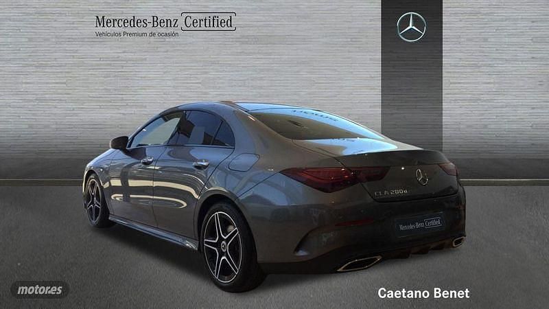 Usado Mercedes CLA200 150 CV (110 kW) 2024 Gris Coupe