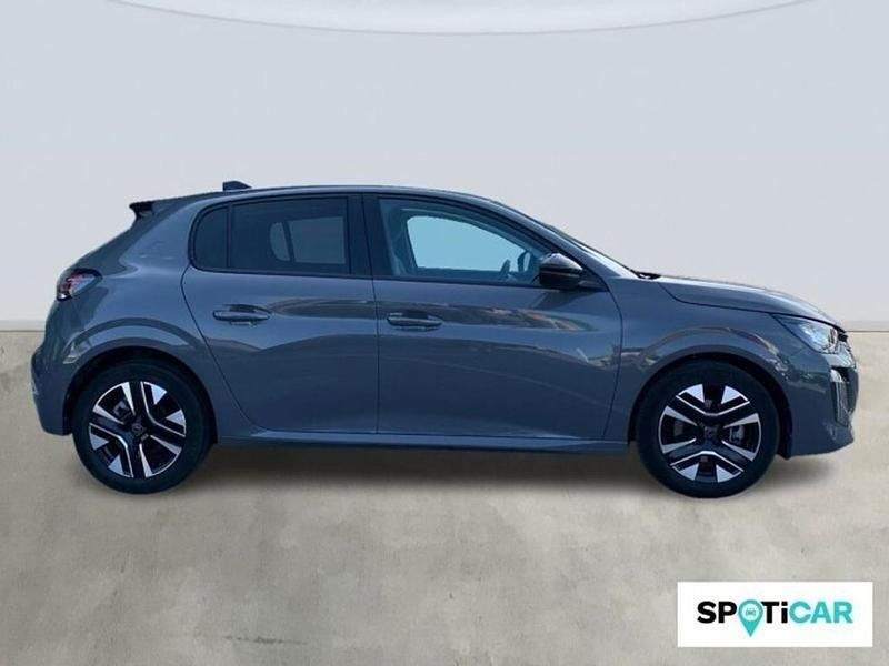 Usado Peugeot 208 Allure 101 CV (74 kW) 2024 Gris Utilitario